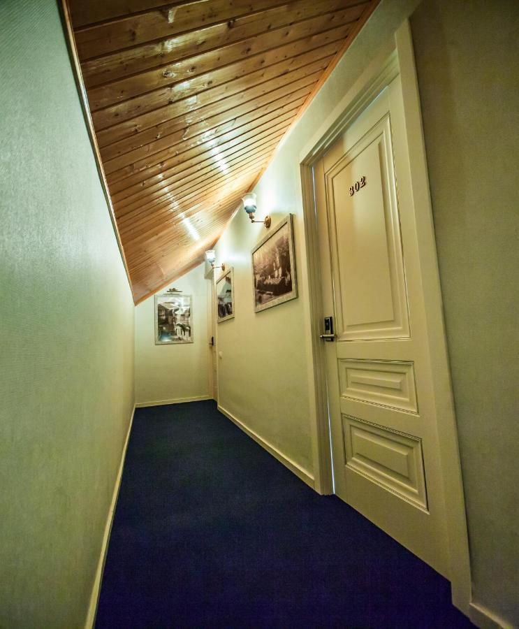 Отель Musmore Hotel Тбилиси-12